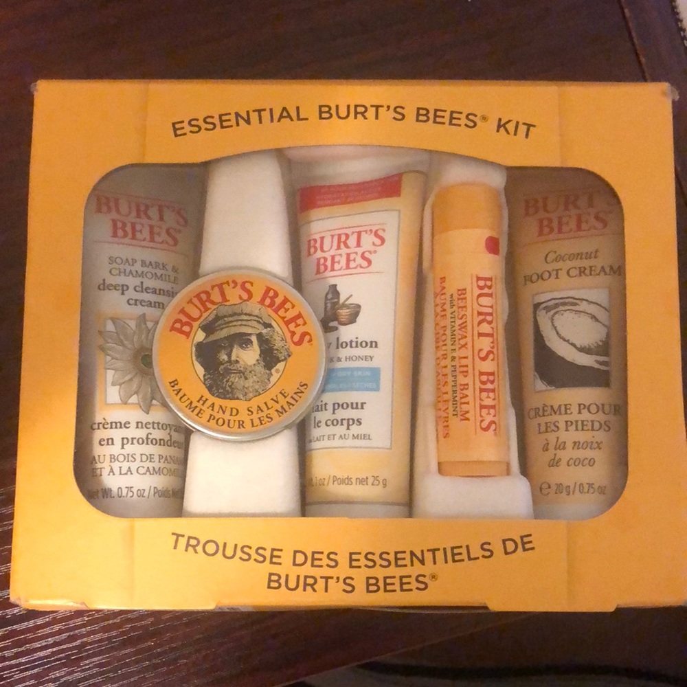 Essential Burt’s Bees Kit - Unopened